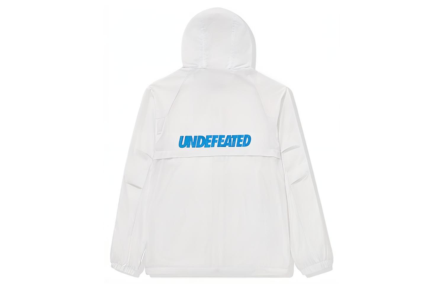 Lookbook UNDEFEATED SS23轻薄连帽卫衣男女同款五道杠防晒外套. UC32GWJ02M