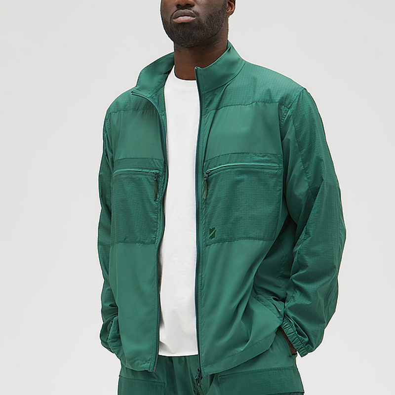 Shop UNDEFEATED SS24 五線標輕量編織外套 男女款式 UI42GWJ01M