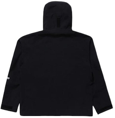 UNDEFEATED SS24 5-Strikes户外款拉格兰连帽外套 男女同款 UC41GWJ02M Lookbook UNDEFEATED SS24 5-Strikes户外款拉格兰连帽外套 男女同款 UC41GWJ02M