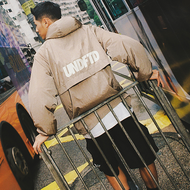 Details for UNDEFEATED SS24轻量网眼口袋连帽夹克 男女款. UC42GWJ01M