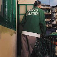 Sizing UNDEFEATED SS25 五線標誌貼布寬鬆版型男女休閒外套 UC51GWJ04M