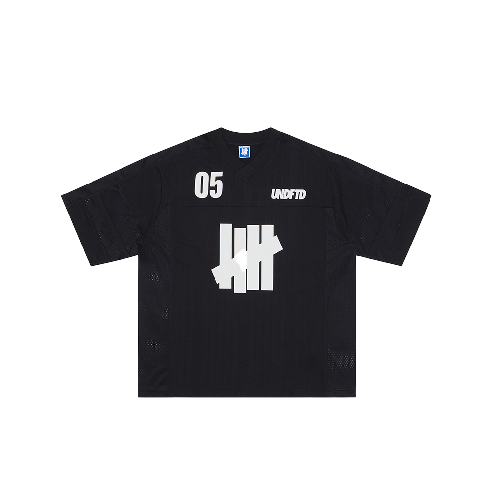 UNDEFEATED SS26 Five Strikes Logo Mesh Football Jersey Unisex UC61GSS03M