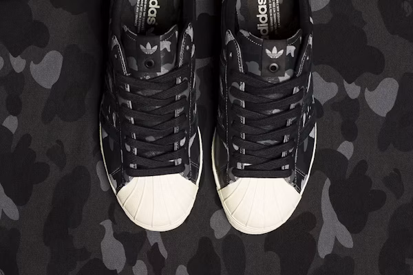 UNDEFEATED x A Bathing Ape x adidas Superstar 80s 'Black Camo' S74774 Shop UNDEFEATED x A Bathing Ape x adidas Superstar 80s 'Black Camo' S74774