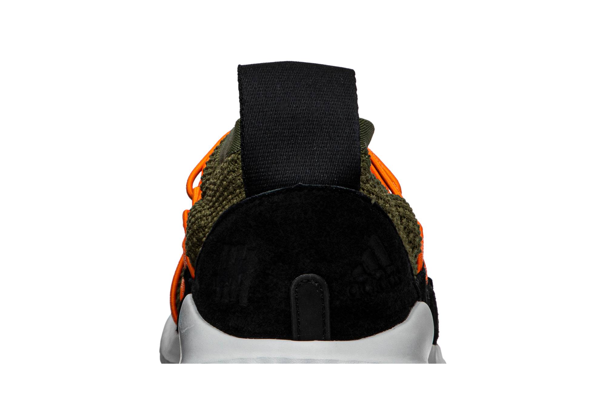 Sizing Undefeated x adidas Climacool 'Olive Cargo' zapatillas deportivas. G26649