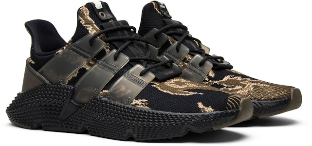 UNDEFEATED x adidas Prophere 'Tiger Camo' Sepatu Sneaker Pria AC8198 Cheap UNDEFEATED x adidas Prophere 'Tiger Camo' Sepatu Sneaker Pria AC8198