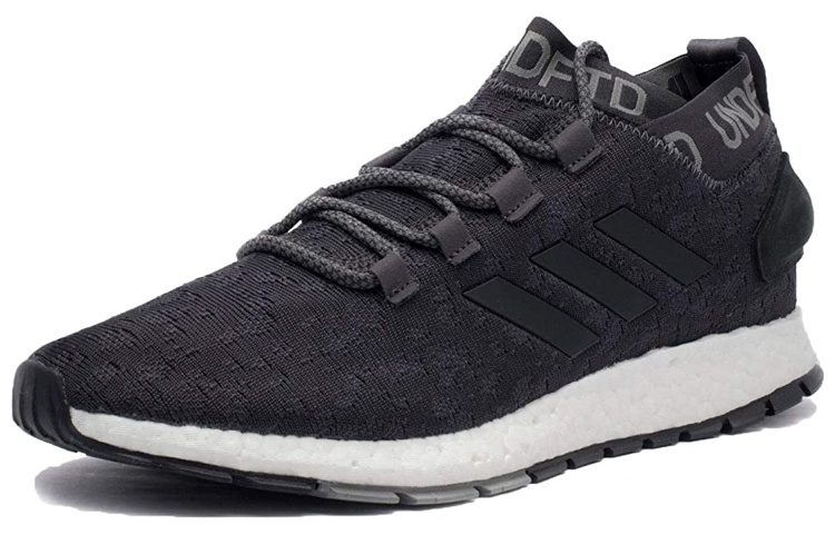 Lookbook UNDEFEATED x adidas PureBoost RBL 'Gris Shift' BC0473