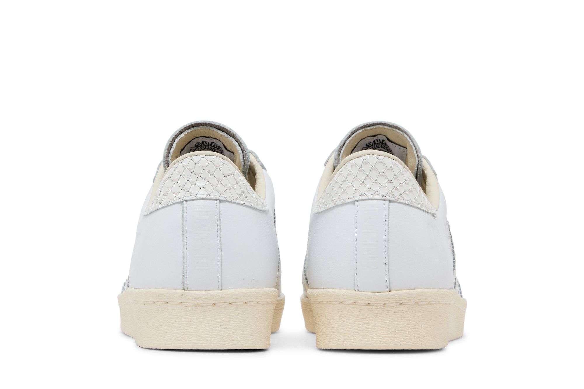 Details for UNDEFEATED x adidas Superstar 80 'Putih' B34077