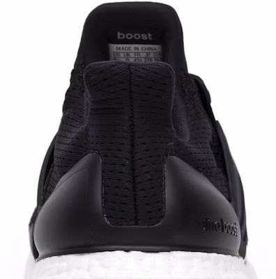 UNDEFEATED x adidas UltraBoost 4.0 'Hitam' B22480 Sizing UNDEFEATED x adidas UltraBoost 4.0 'Hitam' B22480