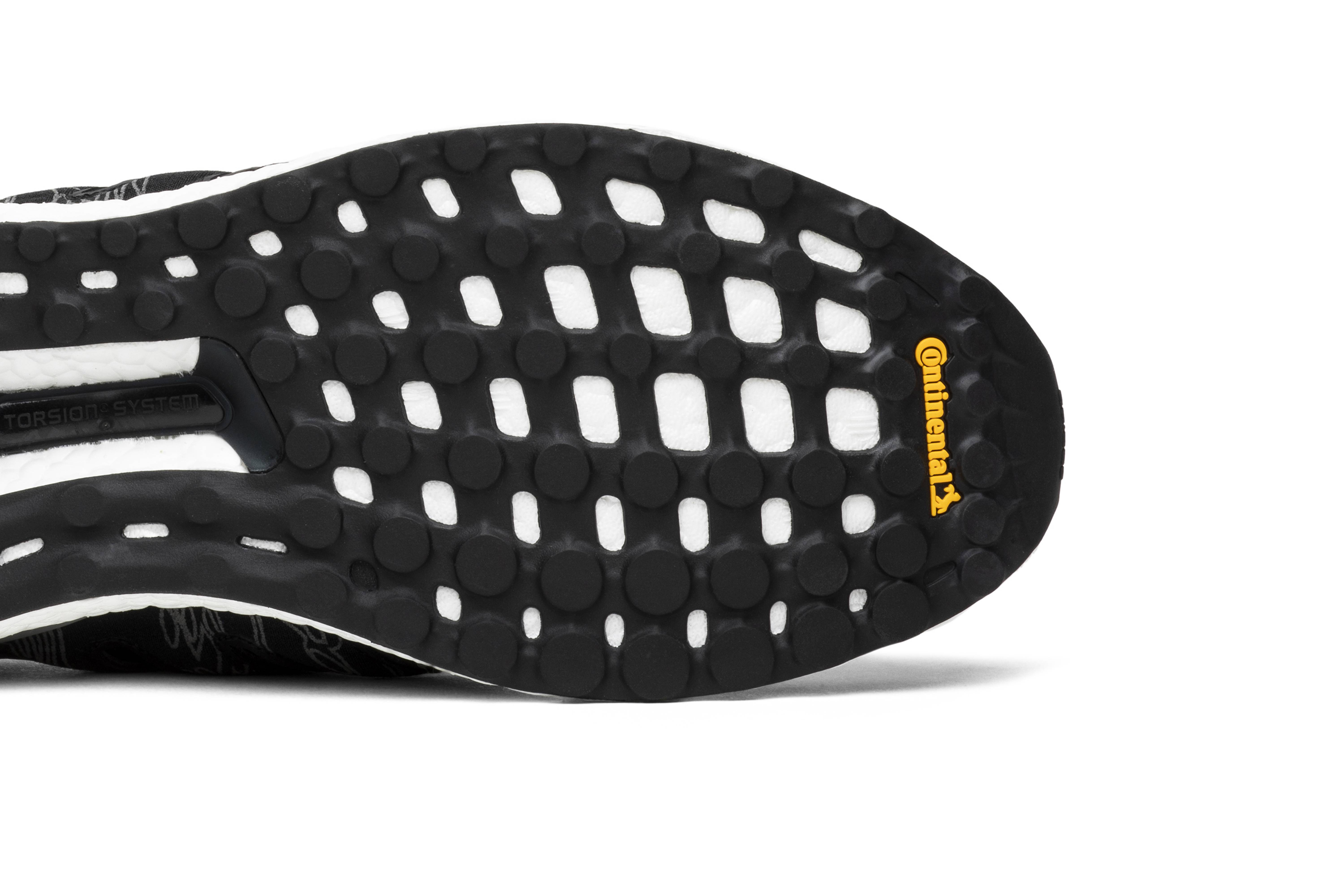 Sizing UNDEFEATED x adidas UltraBoost DNA 'Negro Utilitario' BC0472