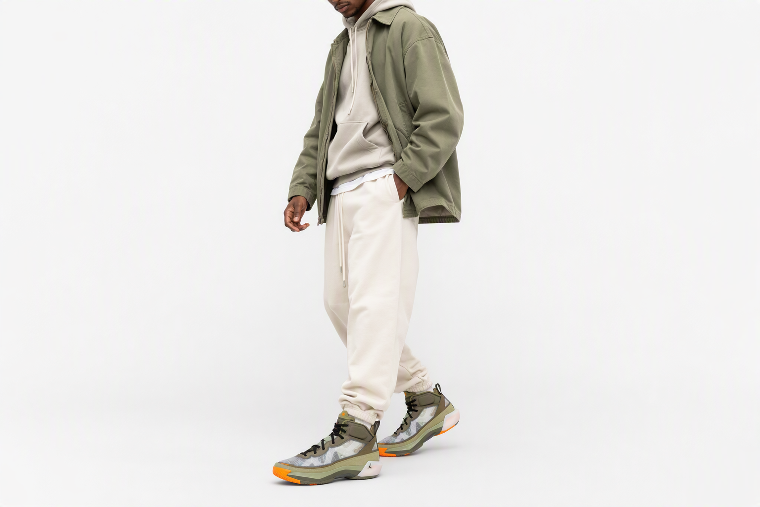 Order UNDEFEATED x Air Jordan 37 ''Flight Jacket'' Scarpe DV6255-300