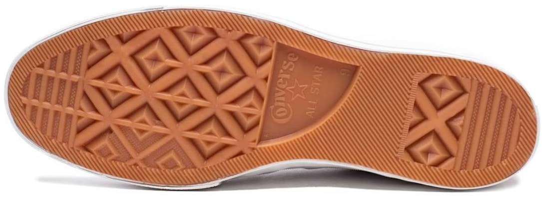 UNDEFEATED x Converse Chuck 70 Hi 'Putih Merah' 148632C Purchase UNDEFEATED x Converse Chuck 70 Hi 'Putih Merah' 148632C