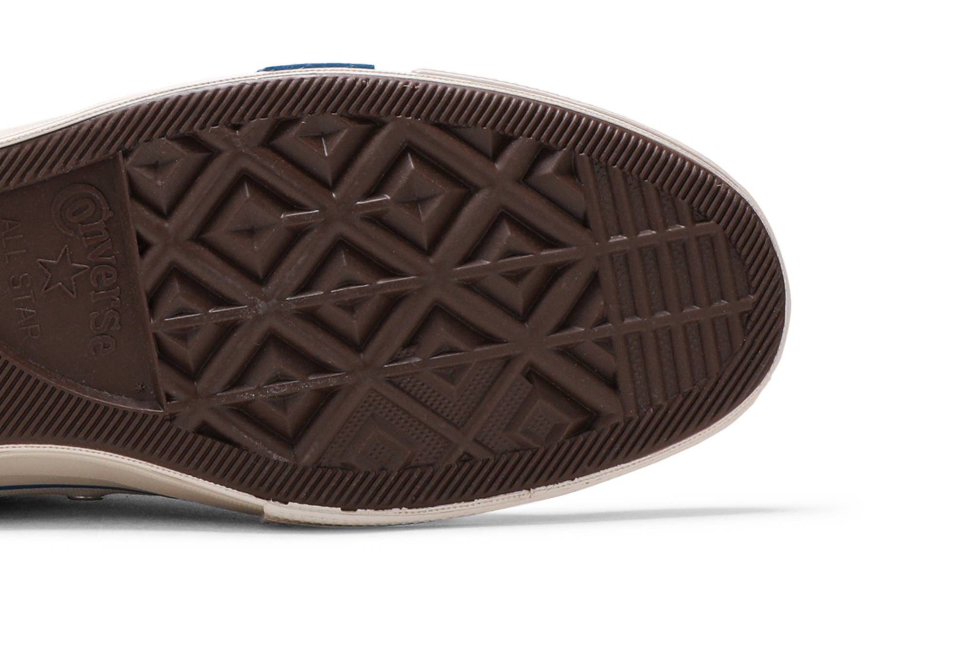 Purchase UNDEFEATED x Converse Chuck 70 High 'Fundamentals - Parchment' Pria Wanita 171161C