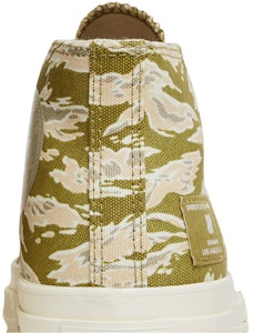 Undefeated x Converse Chuck 70 Mid 'Camo Tigre - Desierto' 172396C Sizing Undefeated x Converse Chuck 70 Mid 'Camo Tigre - Desierto' 172396C