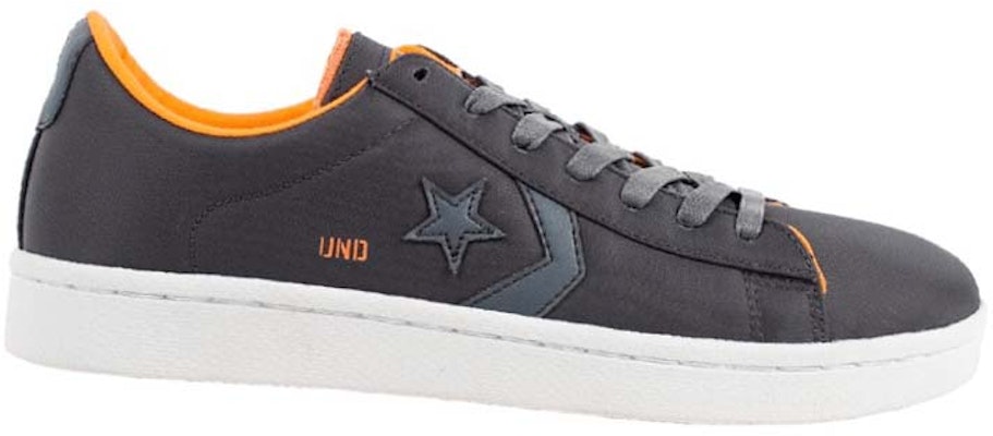UNDEFEATED x Converse Pro Leather 'Ash Autumn' (アッシュオータム) 133075C Order UNDEFEATED x Converse Pro Leather 'Ash Autumn' (アッシュオータム) 133075C