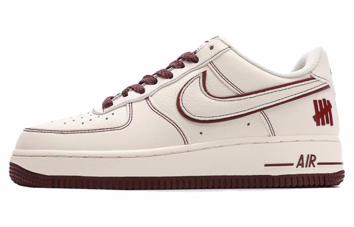 UNDEFEATED x Nike Air Force 1 Low 'Versatile Comfort' UN3699-022