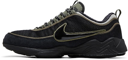 Undefeated x Nike Air Zoom Spiridon SP 'Cargo Khaki' Lelaki Kasut HV4847-300 Lookbook Undefeated x Nike Air Zoom Spiridon SP 'Cargo Khaki' Lelaki Kasut HV4847-300