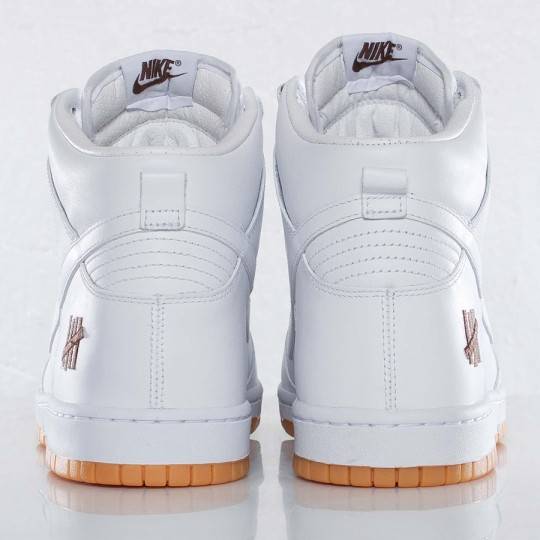 Lookbook UNDEFEATED x Nike Dunk High PRM SP '白色' 598472-110