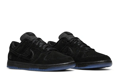UNDEFEATED x Nike Dunk Low 'Dunk vs AF1 Black'