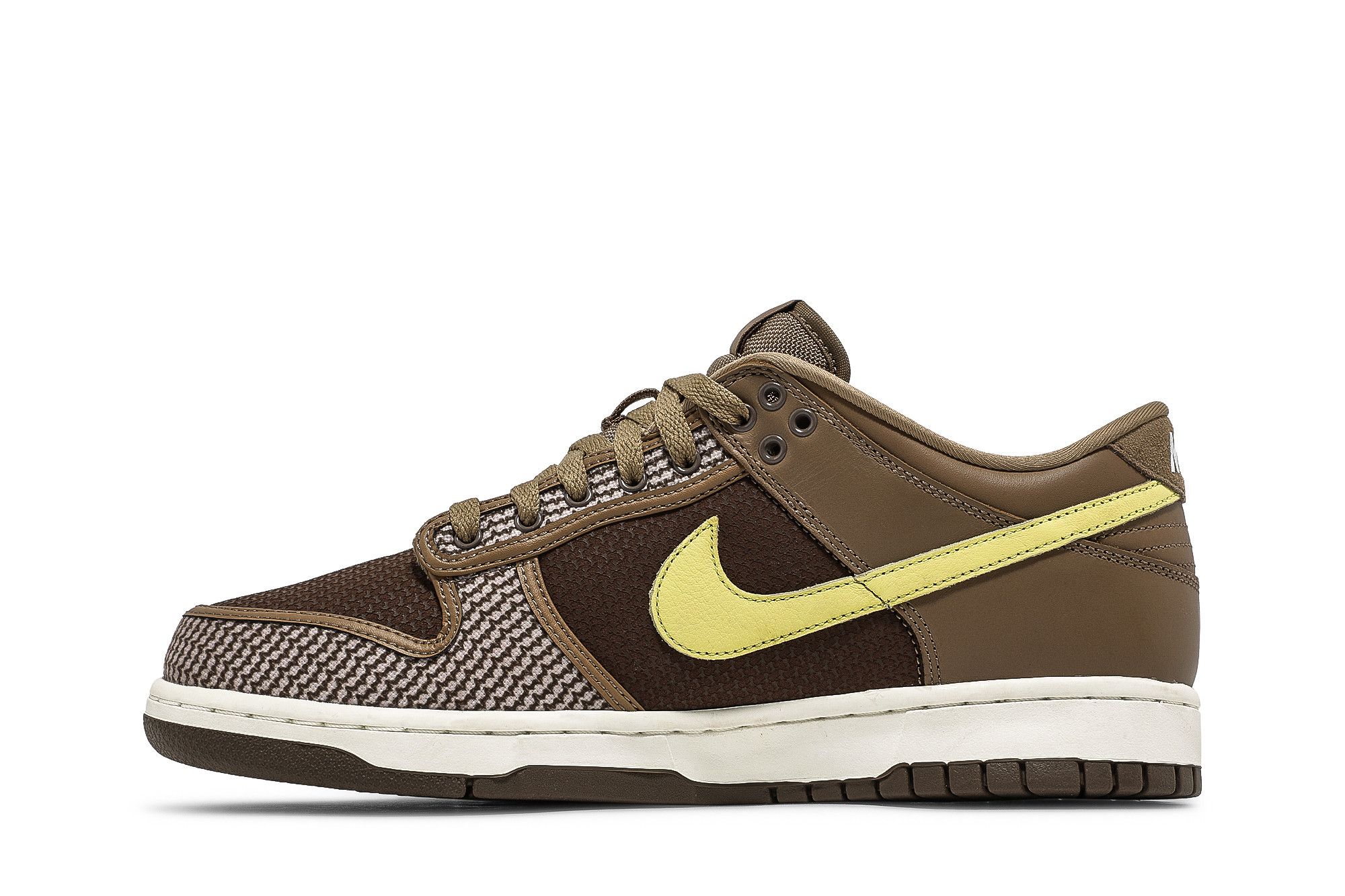 Purchase UNDEFEATED x Nike Dunk Low SP '餐廳' DH3061-200