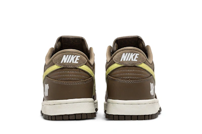 UNDEFEATED x Nike Dunk Low SP 'Canteen'