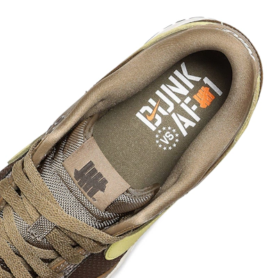 UNDEFEATED x Nike Dunk Low SP 'Canteen'