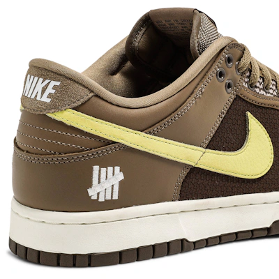UNDEFEATED x Nike Dunk Low SP 'Canteen'