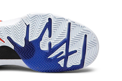 UNDEFEATED x Nike Kobe 4 Protro 'Team Orange'