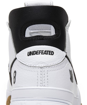 UNDEFEATED x Nike Zoom Kobe 1 Protro 'White Gum' AQ3635-100 Sizing UNDEFEATED x Nike Zoom Kobe 1 Protro 'White Gum' AQ3635-100