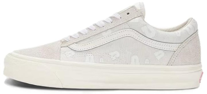 Undefeated x Vans OG Old Skool LX 'U-Man - Blanc de Blanc' Sepatu Pria VN0A4P3XJVY Buy Undefeated x Vans OG Old Skool LX 'U-Man - Blanc de Blanc' Sepatu Pria VN0A4P3XJVY