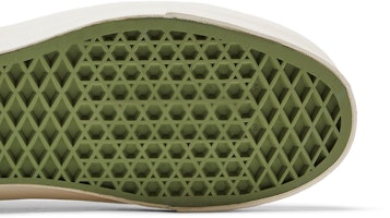 Undefeated x Vans OG Old Skool LX 'U-Man Bistro - 绿色' VN0A4P3X7AF Purchase Undefeated x Vans OG Old Skool LX 'U-Man Bistro - 绿色' VN0A4P3X7AF