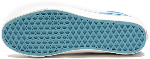 UNDEFEATED x Vans Vault OG Old Skool LX 'U-Man Biru Lolite' VN0A4P3X7AG Purchase UNDEFEATED x Vans Vault OG Old Skool LX 'U-Man Biru Lolite' VN0A4P3X7AG