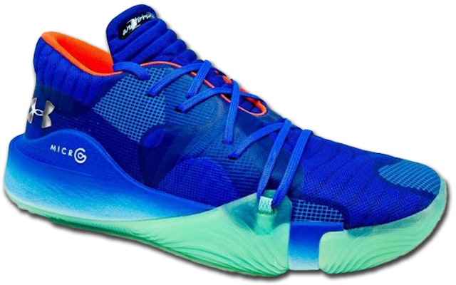 安德玛 Anatomix Spawn Low '蓝光'篮球鞋 3022384-400 Lookbook 安德玛 Anatomix Spawn Low '蓝光'篮球鞋 3022384-400