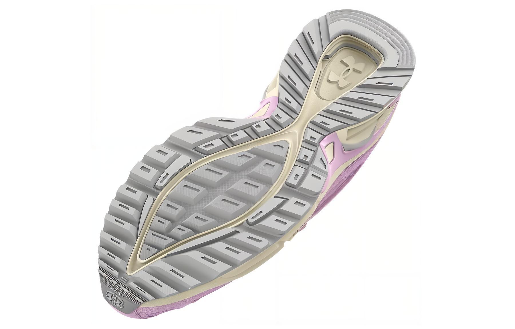 Shop 언더 아머 아파리션 '셀레스트 아이보리 듄' 3027596-500