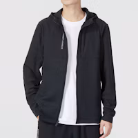 Shop Under Armour 黑色連帽休閒保暖外套 1373412-001