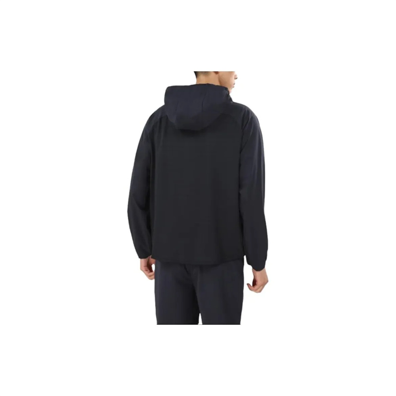 Sizing Under Armour Black Stretch Logo Sports Jacket Unisex with Necklace. 22500405-001