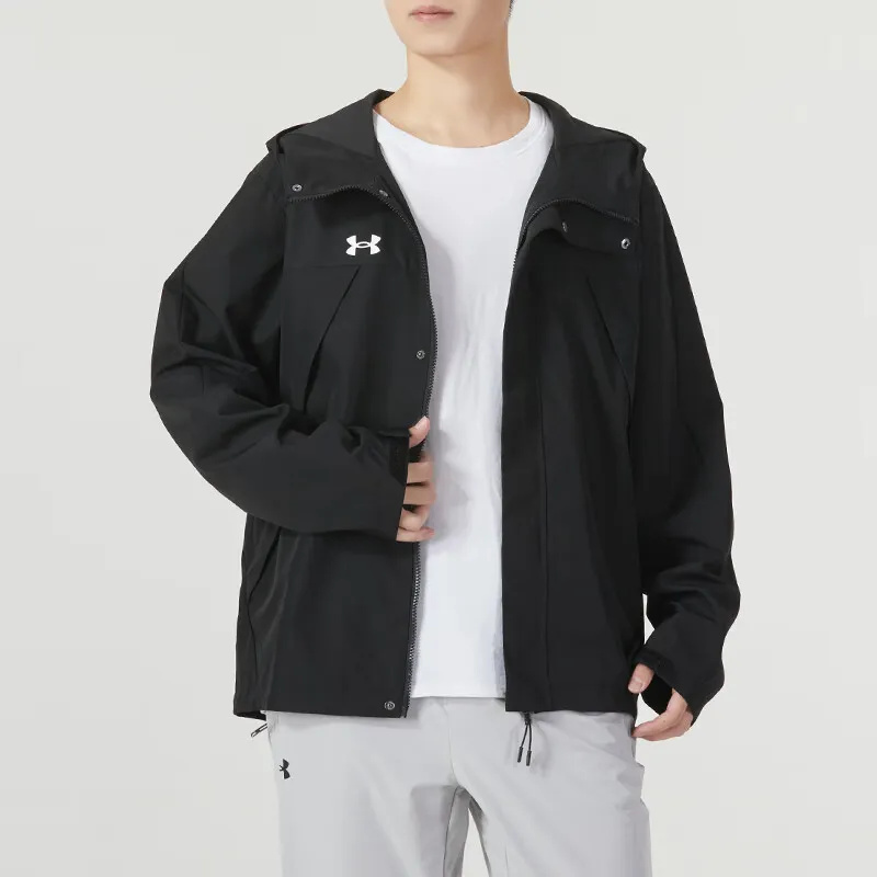 Shop Under Armour Hitam Team Series Hoodie Jaket untuk Latihan dan Lari 23600401-001