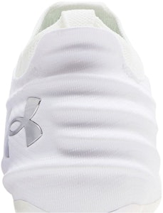 Under Armour Blur 2 MC Suede 'Putih Perak Metalik' 3027978-101 Sizing Under Armour Blur 2 MC Suede 'Putih Perak Metalik' 3027978-101