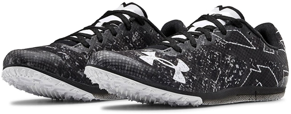 安德玛 Brigade XC 无钉高尔夫鞋‘黑白’ 3023691-001 Lookbook 安德玛 Brigade XC 无钉高尔夫鞋‘黑白’ 3023691-001