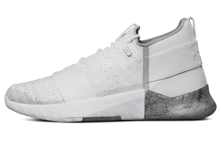 Under Armour C1N Lux 'White Silver' 3000325-100