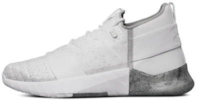 Under Armour C1N Lux 'White Silver' 3000325-100 Under Armour C1N Lux 'White Silver' 3000325-100