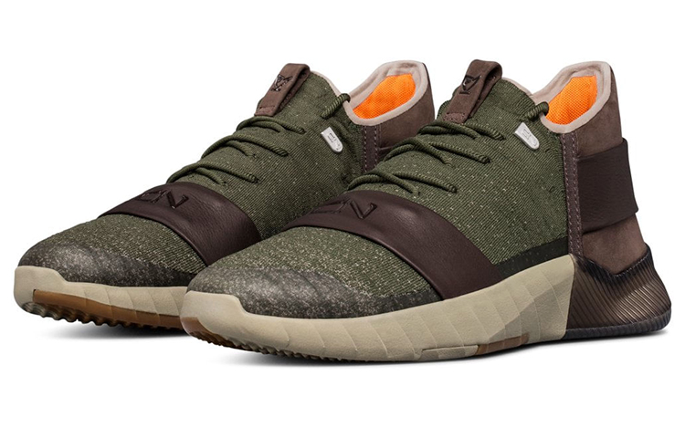 Lookbook Under Armour C1N Trainer Lux 'Verde Urbano' 3000325-300