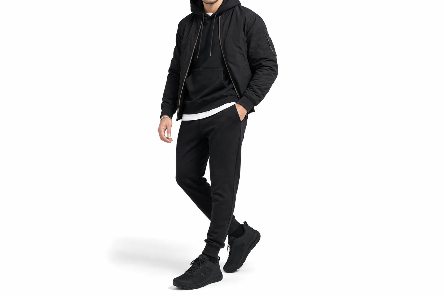 Order Under Armour Charged Assert 10 'Triple Black' Lelaki Hitam Penuh 3026175-004