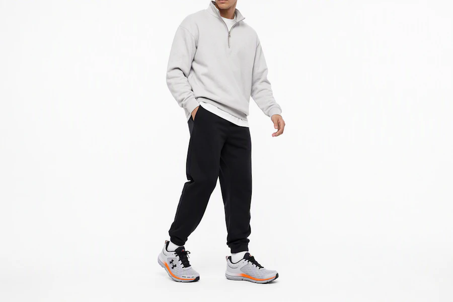 Under Armour Charged Assert 10 "Bianco Nero Arancione" 3026175-101 Order Under Armour Charged Assert 10 "Bianco Nero Arancione" 3026175-101
