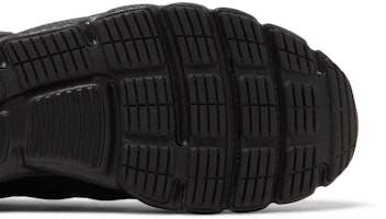 UAチャージドアサート9 ブラック 3024590-003 Purchase UAチャージドアサート9 ブラック 3024590-003