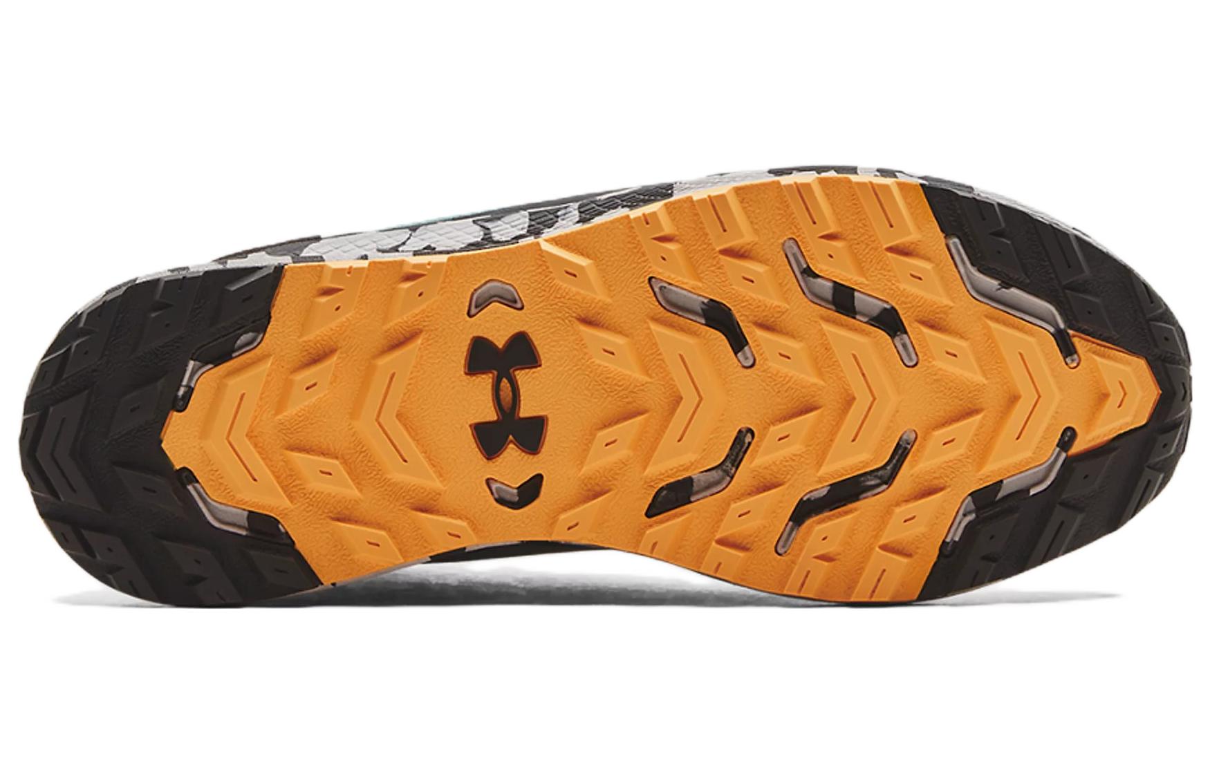 Shop 安德玛 Charged Bandit Trek 2 '清新绿色迷彩' 3024759-302