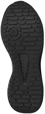 UAチャージドエッジ トリプルブラック 3026727-002 Purchase UAチャージドエッジ トリプルブラック 3026727-002