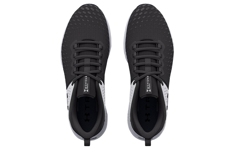 Shop UAチャージド エンゲージ2 ジェットグレー 3025527-100