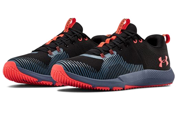 Lookbook Under Armour Charged Engage ''Schwarz Dunkelblau'' 3022616-002