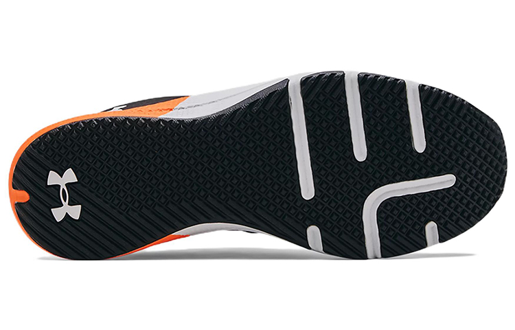 Purchase Under Armour Charged Engage 訓練鞋 黑橘