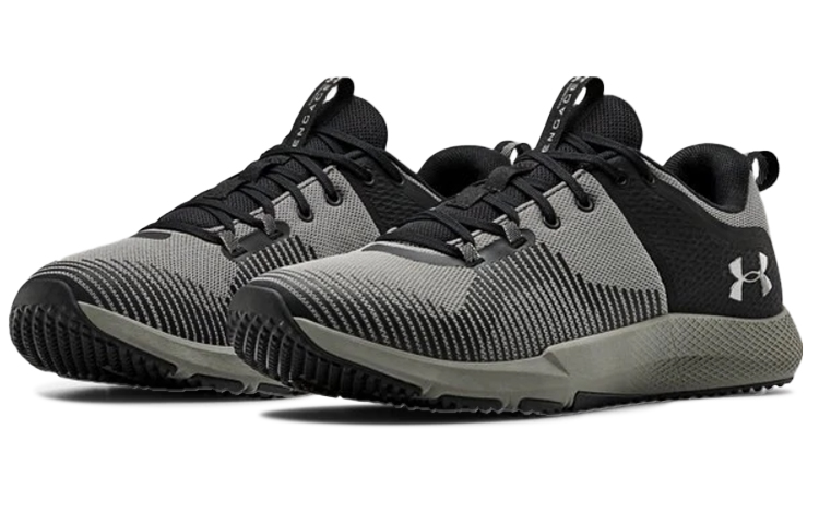 Lookbook Under Armour Charged Engage ''Grau Schwarz'' 3022616-300